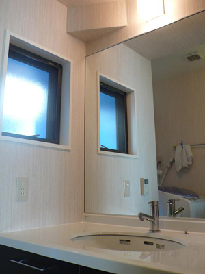 広々とした洗面スペースに 広々とした洗面スペースに